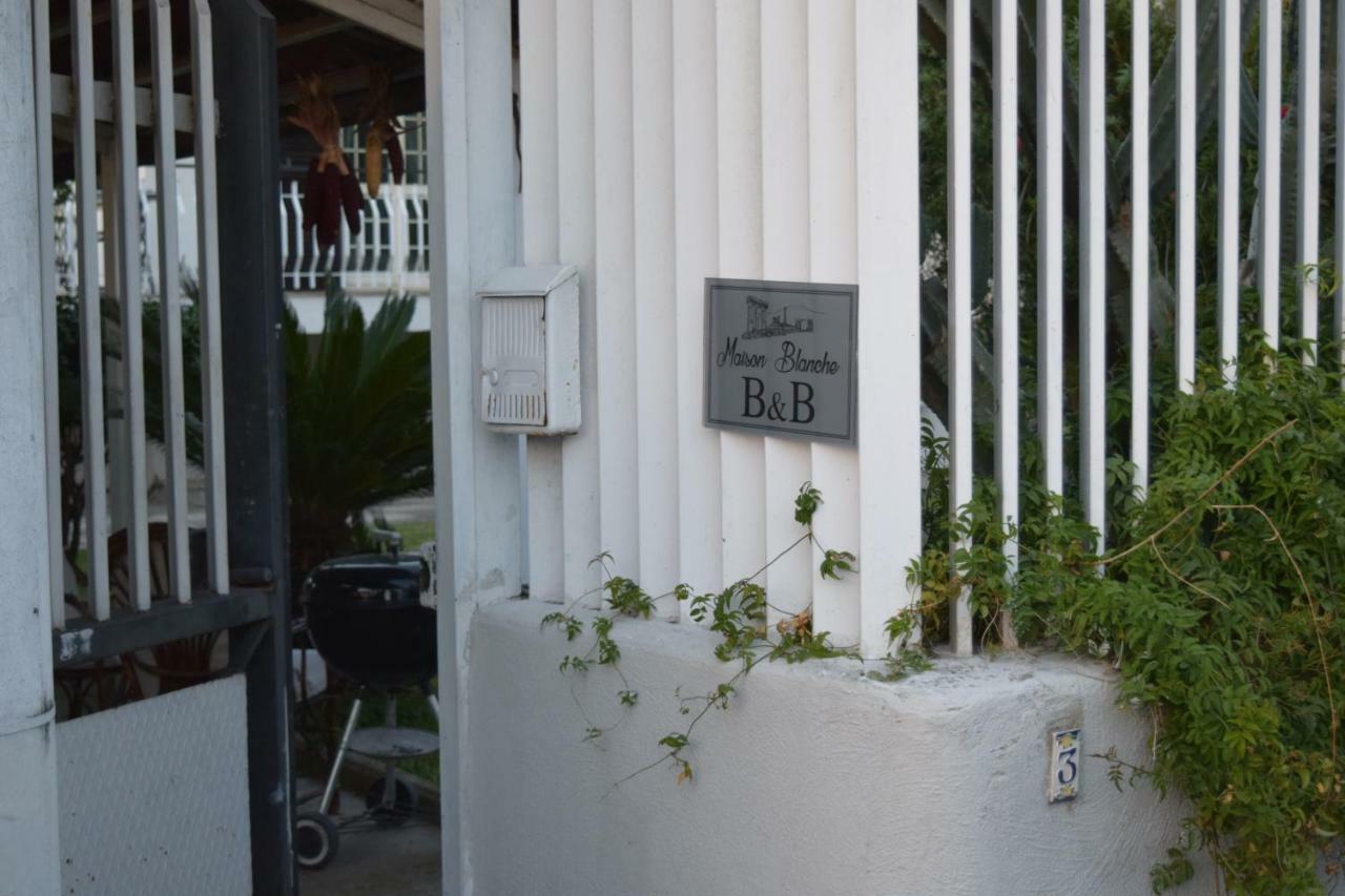 B&B Maison Blanche Pompei Esterno foto
